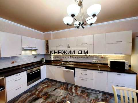 квартира по адресу Полтавская ул., 10