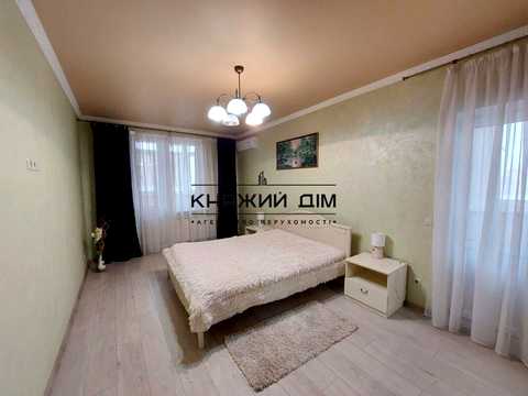 квартира по адресу Полтавская ул., 10