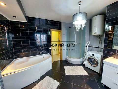 квартира по адресу Полтавская ул., 10