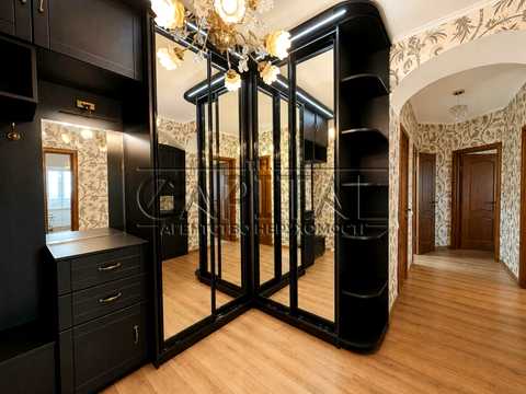 квартира за адресою Драгоманова вул., 31-В