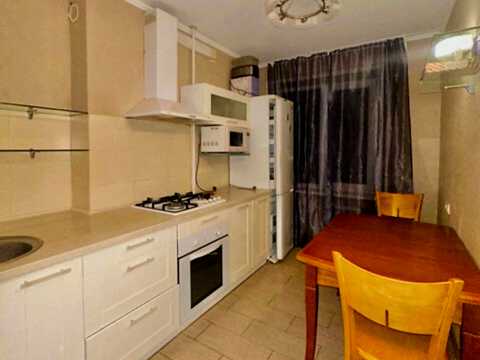 квартира за адресою Калинова вул., 51