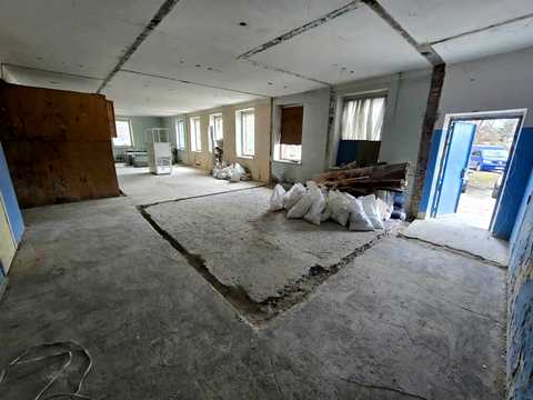 комерційна за адресою Полкова вул., 72