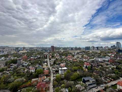 квартира за адресою Андрія Верхогляда вул. (Михайла Драгомирова), 28