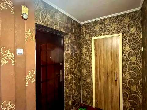 квартира за адресою Академіка Єфремова вул. (Командарма Уборевича), 7