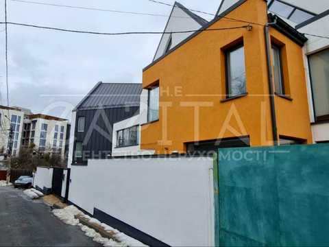 комерційна за адресою Миколи Соловцова вул., 8