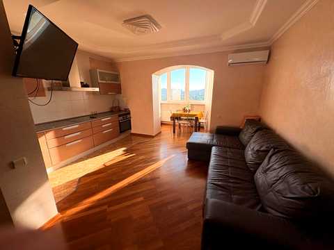 квартира за адресою Драгоманова вул., 31-Б