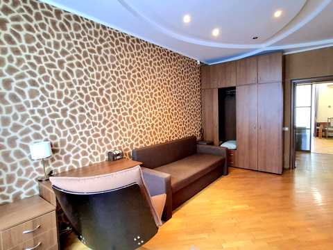 квартира за адресою Митрополита Василя Липківського вул. (Урицького), 40