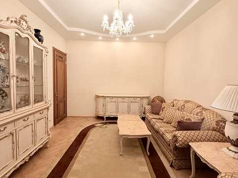 квартира за адресою Михайла Грушевського вул., 34-А