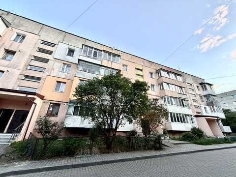 квартира за адресою Владислава Аллерова вул., 8