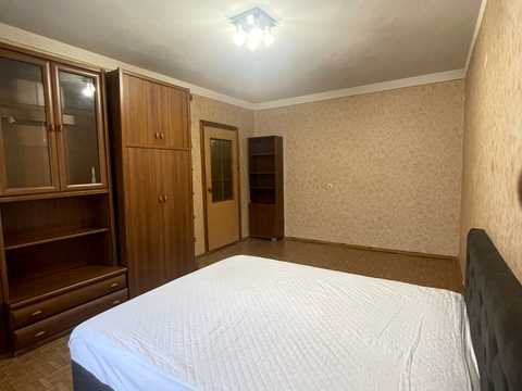 квартира за адресою Лариси Руденко вул., 21