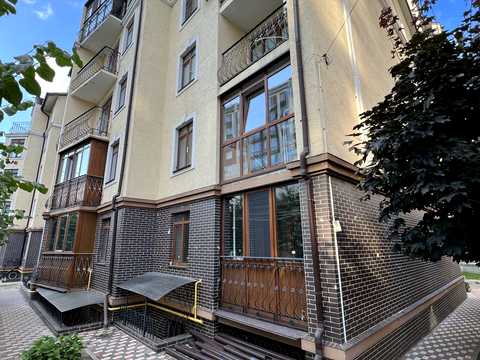комерційна за адресою Західна вул., 2