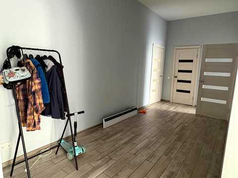 квартира за адресою Кам'янецька вул., 24
