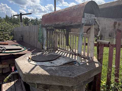 будинок за адресою с. Переселення, Українка, 99