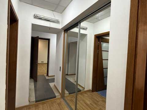 коммерческая по адресу Крымская ул., 8