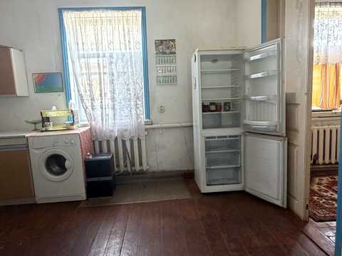 будинок за адресою с. Переселення, Українка, 99
