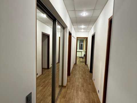 коммерческая по адресу Крымская ул., 8