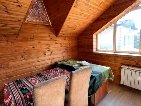 комерційна за адресою Білицька вул., 92