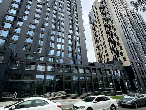 паркоместо по адресу Василия Тютюнника ул. (Анрі Барбюса), 39