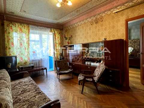 квартира по адресу Молодёжная ул., 63