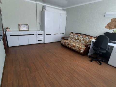квартира за адресою смт. Великодолинське, Маріїнська вул., (Будинок 5)