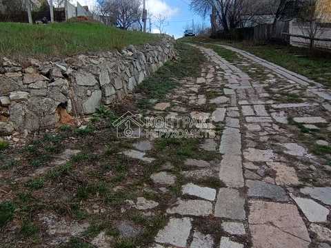 будинок за адресою смт. Бабаї, калинова, 12