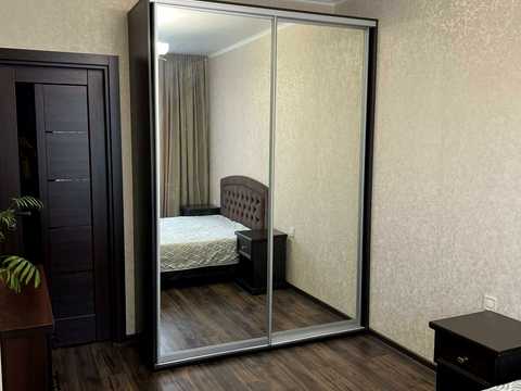 квартира за адресою Академіка Сахарова вул., 9