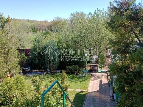 будинок за адресою смт. Коротич, ярковий провулок, 66