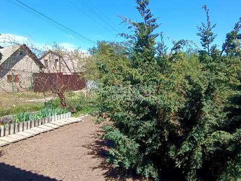 будинок за адресою смт. Коротич, ярковий провулок, 66