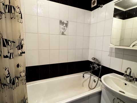 квартира за адресою Театральна, 6