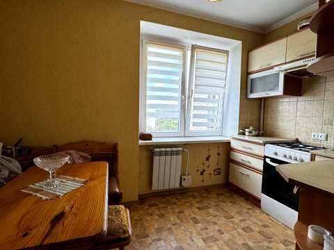 квартира по адресу Театральна, 6