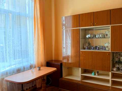 квартира за адресою Валова, 17