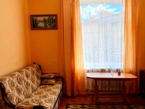 квартира за адресою Валова, 17