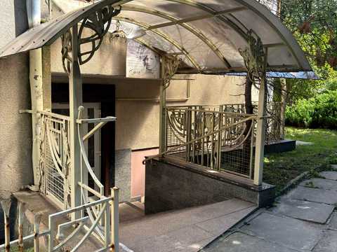 коммерческая по адресу Львов, Гипсовая ул. (Гіпсова), 62