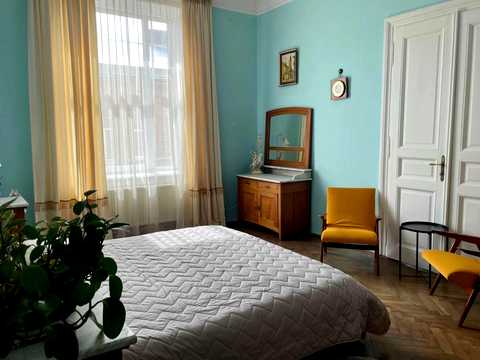 квартира за адресою Пекарська вул., 1-Ц