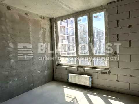 квартира за адресою Салютна вул., 2к18