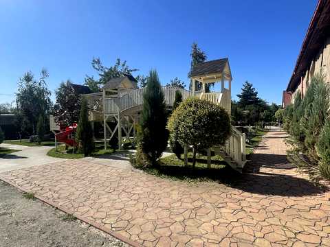 комерційна за адресою Калуське шосе, 7