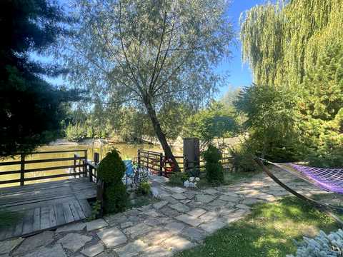 комерційна за адресою Калуське шосе, 7