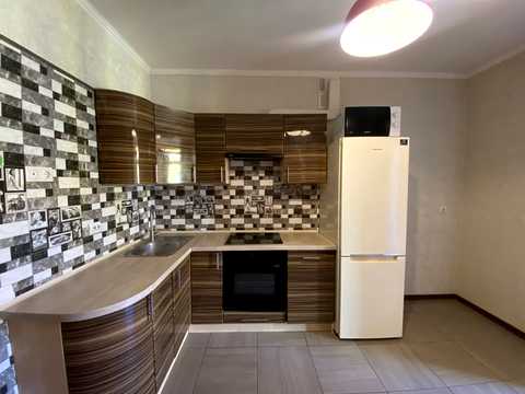 квартира за адресою Регенераторна вул., 4 к4