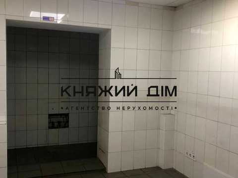 коммерческая по адресу Соломии Крушельницкой ул., 7