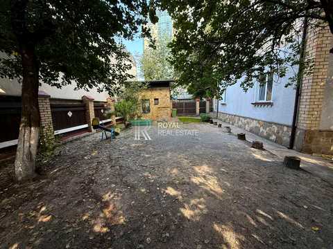 будинок за адресою Київ, Звіринецька вул.