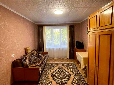 комната по адресу Злуки просп., 21