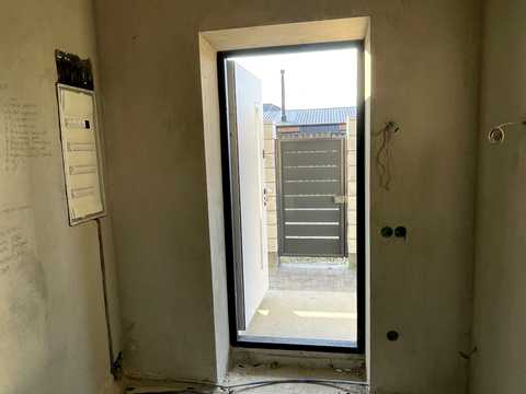 будинок за адресою Успішна
