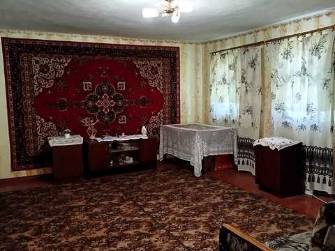 будинок за адресою Центральна, 1