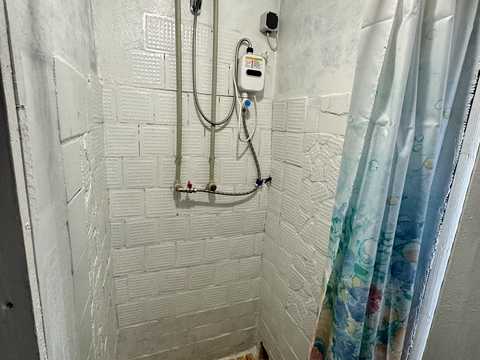 комната по адресу Злуки просп., 21