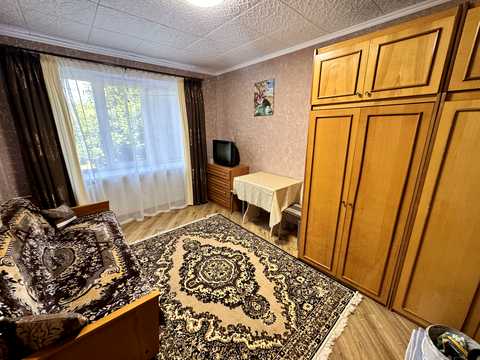 комната по адресу Злуки просп., 21