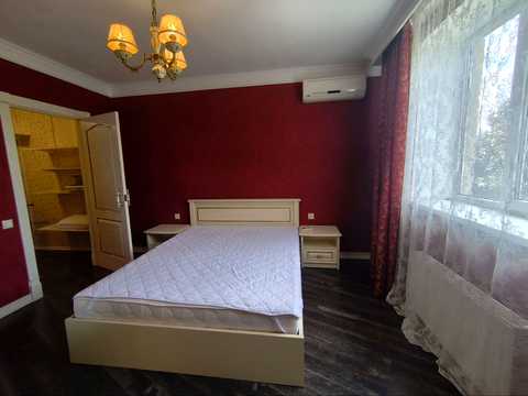 квартира за адресою Мальовнича вул. (Скворцова), 4а