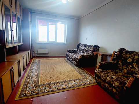 квартира за адресою Лариси Руденко вул., 8