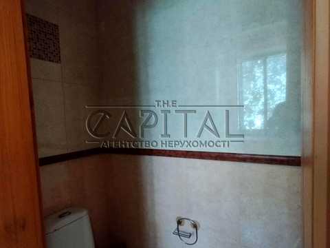 квартира за адресою Київ, Трьохсвятительська вул., 9