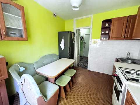 квартира за адресою 5-й Зарічний мікрорайон вул., 6