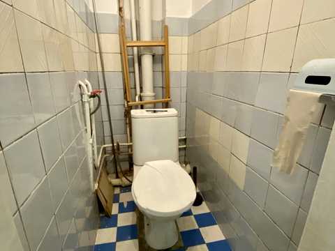 квартира за адресою Феодосійська вул., 4